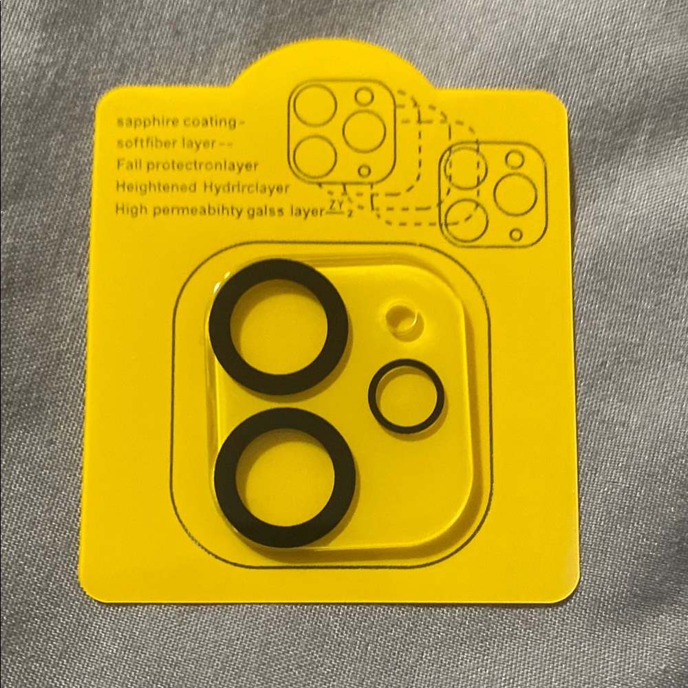 Phone Screen Protector with Installation Kit - Picture 3 of 3